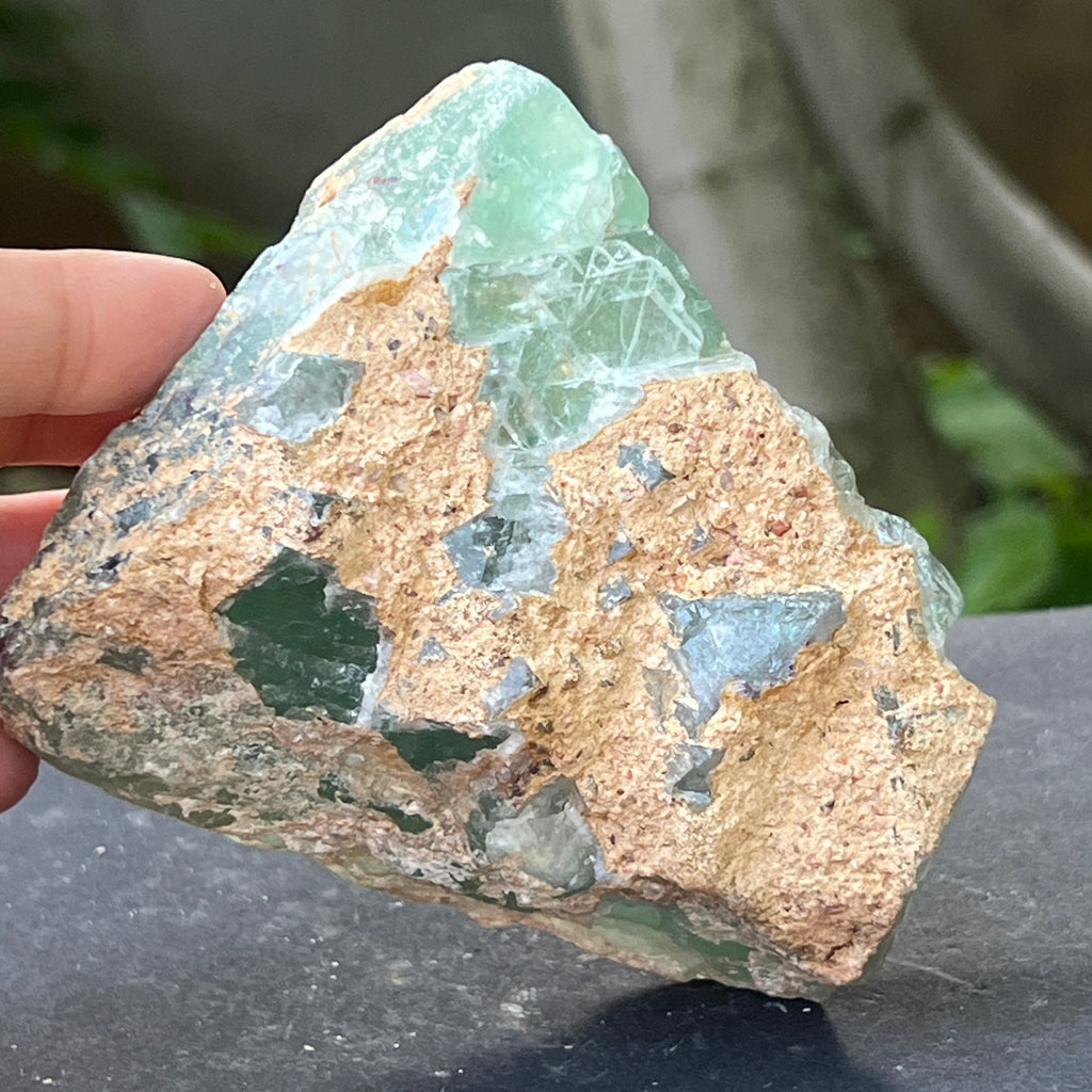 Fluorit marime L din Namibia Africa model 1, pietre semipretioase - druzy.ro 4 