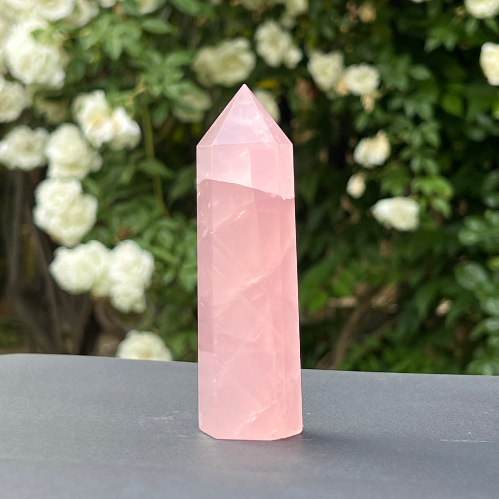 Obelisc cuart roz Namibia model 7, pietre semipretioase - druzy.ro 4