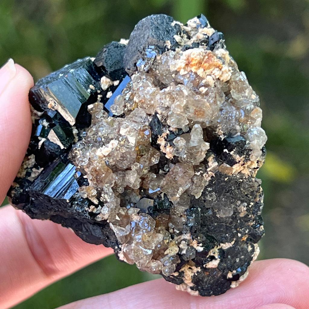 Cluster turmalina neagra model 14 din Erongo, Namibia, pietre semipretioase - druzy.ro 4 