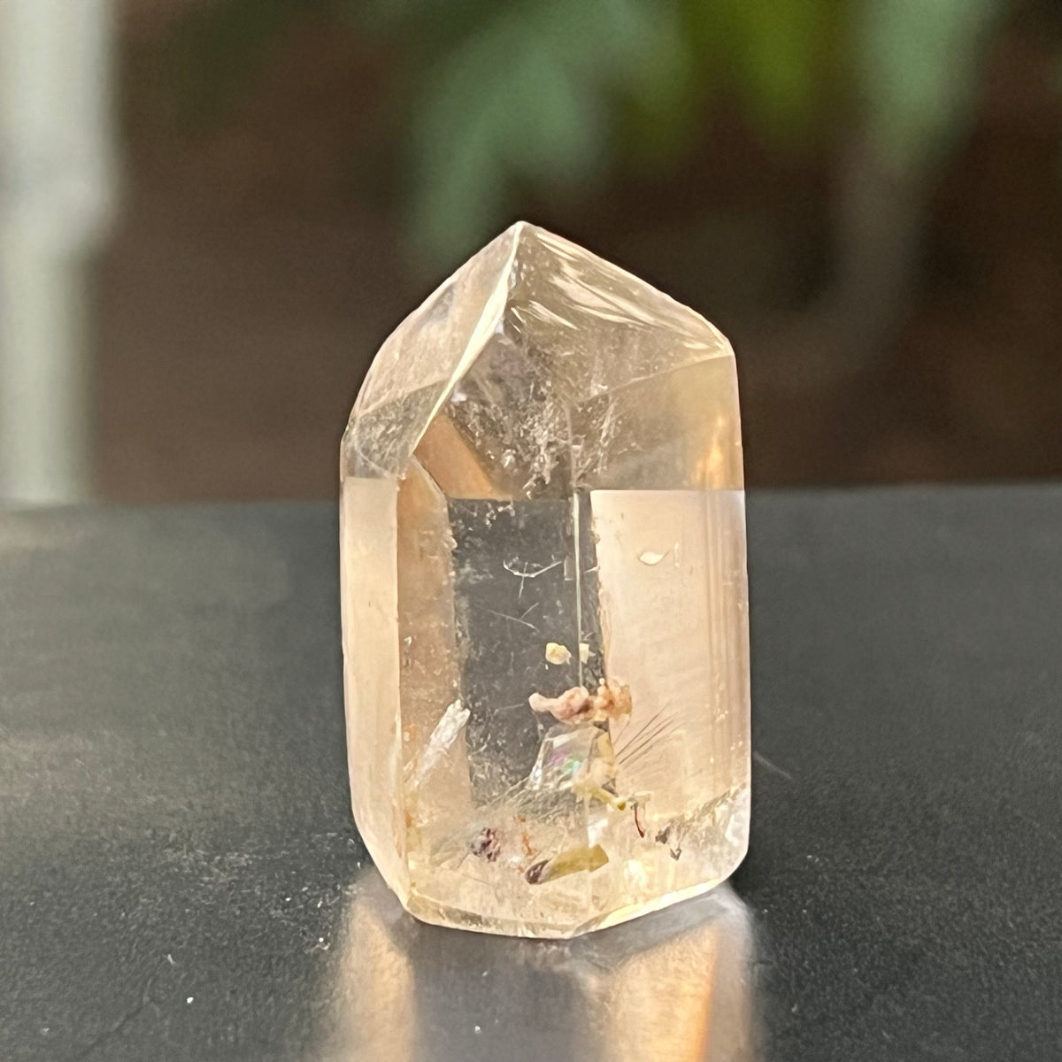 Quartz Root Tips Generator/ quartz tip with mini inclusions model 5 β DRUZY