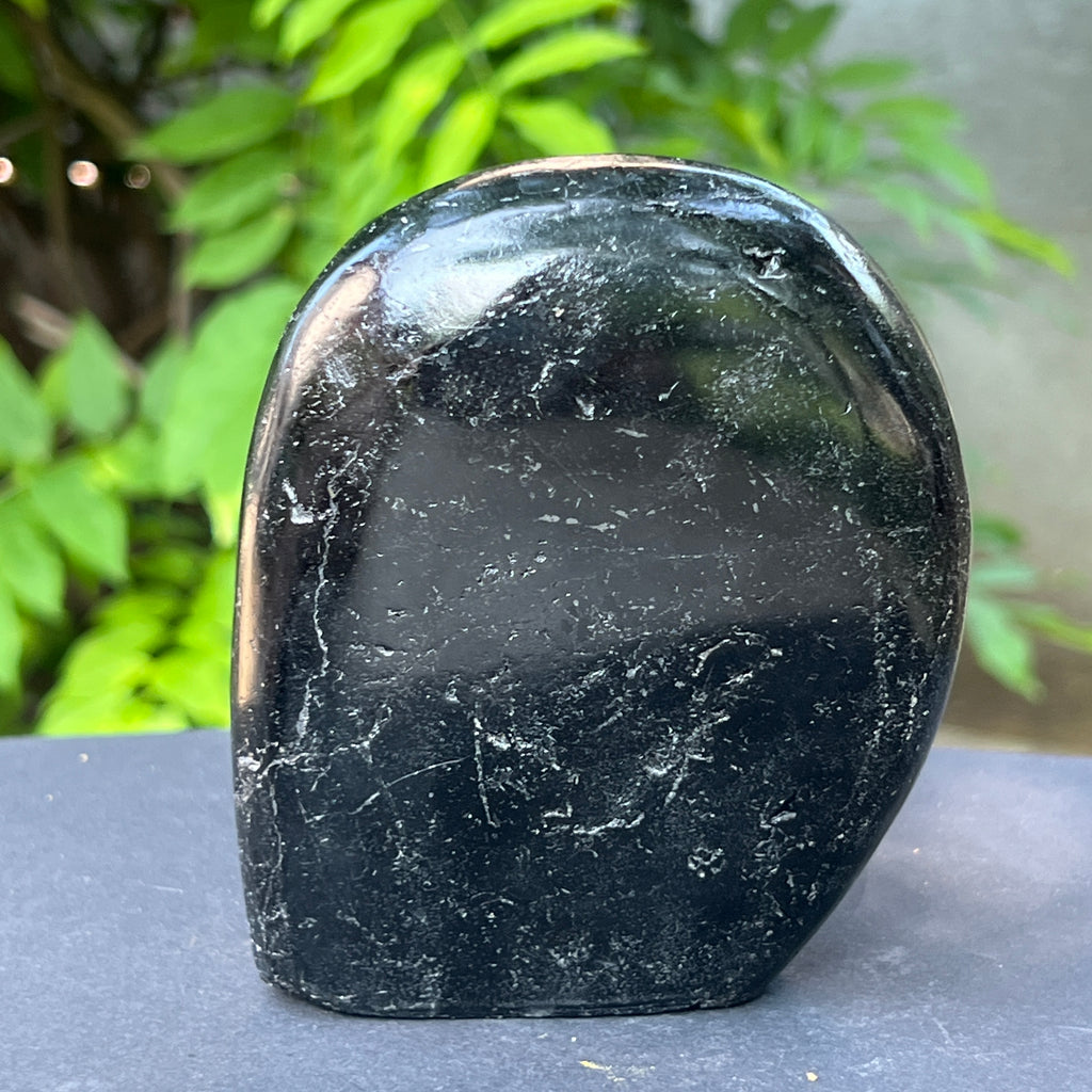 Turmalina neagra structura forma libera model 4A/1, pietre semipretioase - druzy.ro 1 