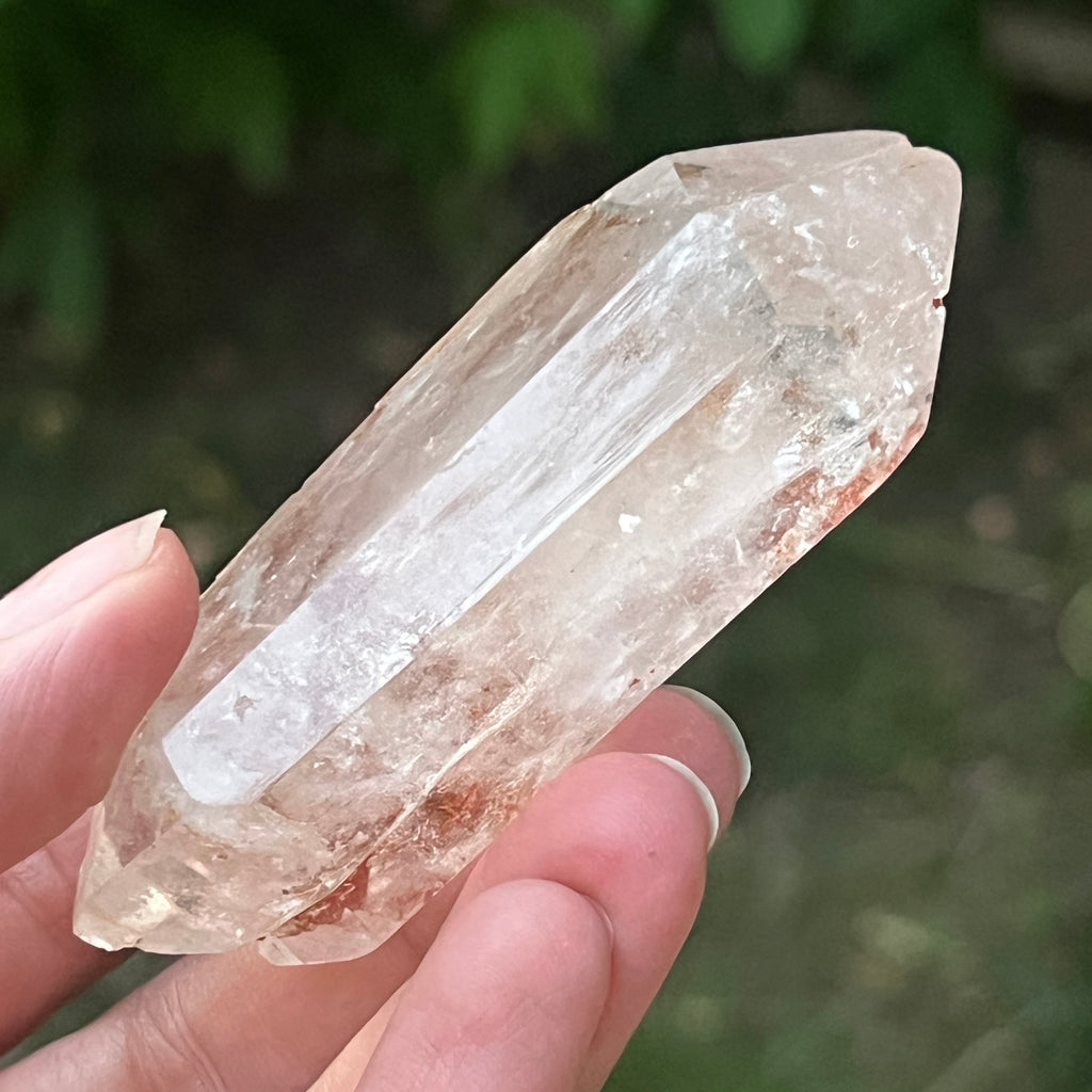 Cristal de cuarț cu incluziuni de goethit brun-portocaliu | Model 9, pietre semipretioase - druzy.ro 4 
