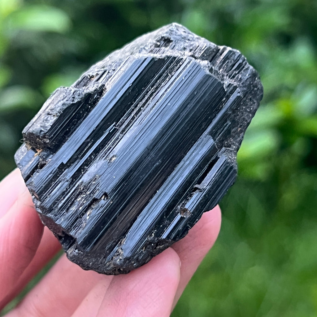 Turmalina neagra piatra bruta L8, pietre semipretioase - druzy.ro 1 