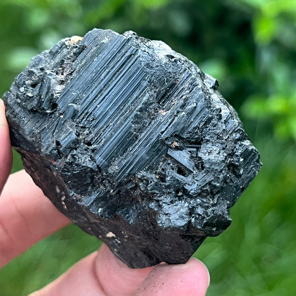 Turmalina neagra piatra bruta L1, pietre semipretioase - druzy.ro 1 