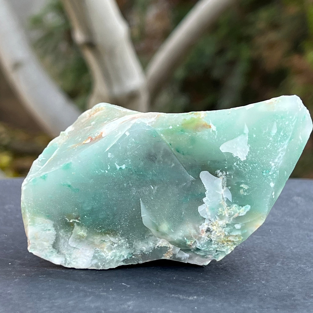Jad verde piatra bruta model 1A, druzy.ro, cristale 4