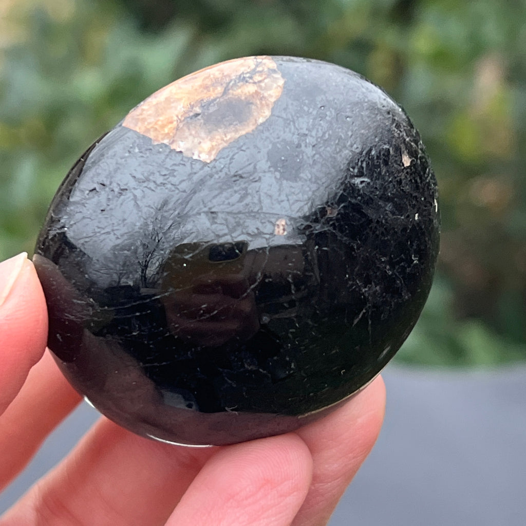 Turmalina neagra palmstone m4, pietre semipretioase - druzy.ro 1 