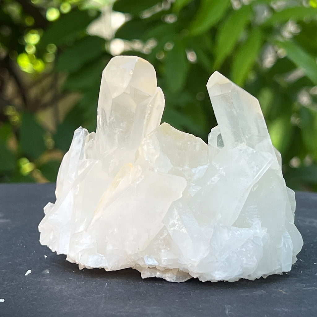 Floare de mina, cluster cuart ICY | Model 8, pietre semipretioase - druzy.ro 2 