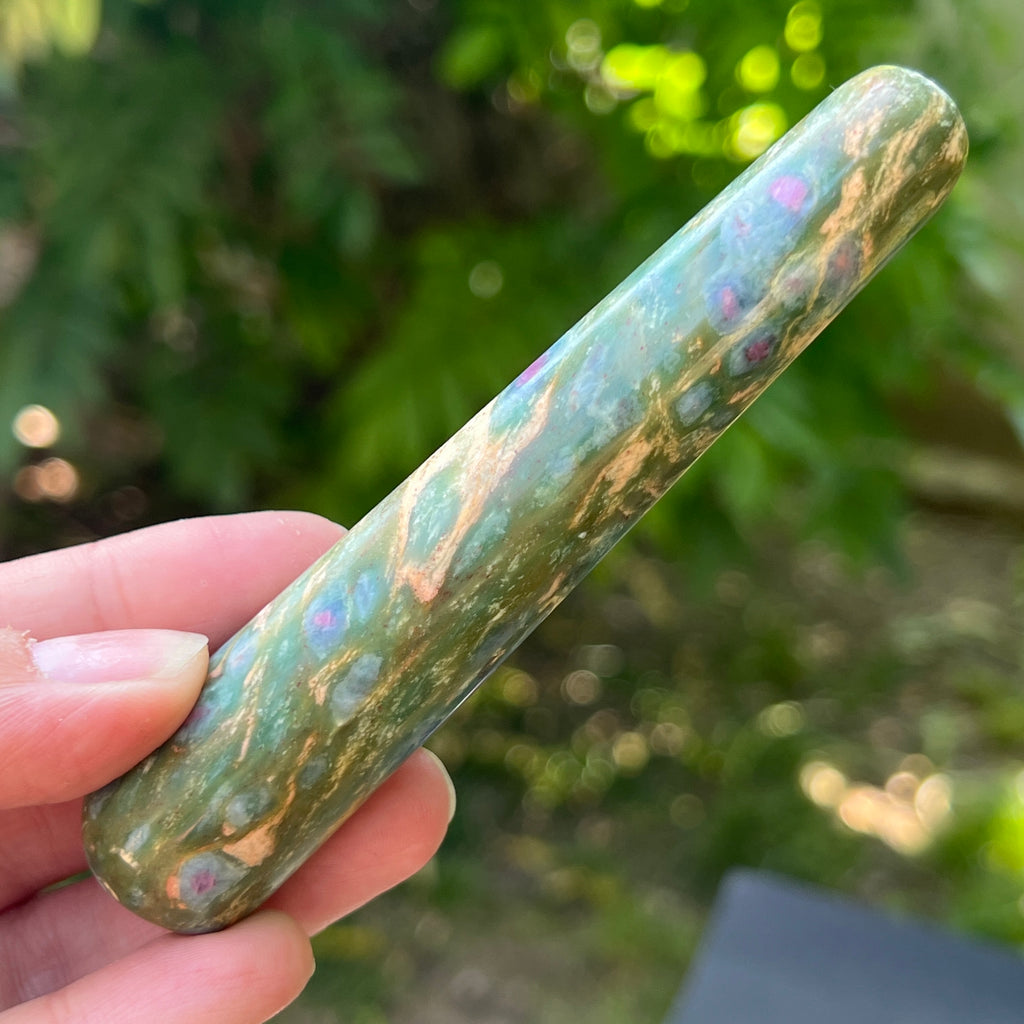 Bagheta rubin in zoisit, pietre semipretioase - druzy.ro 1 