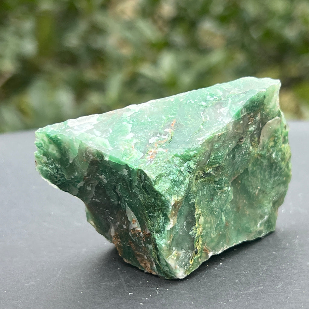 Jad verde piatra bruta model 34, pietre semipretioase - druzy.ro 5 