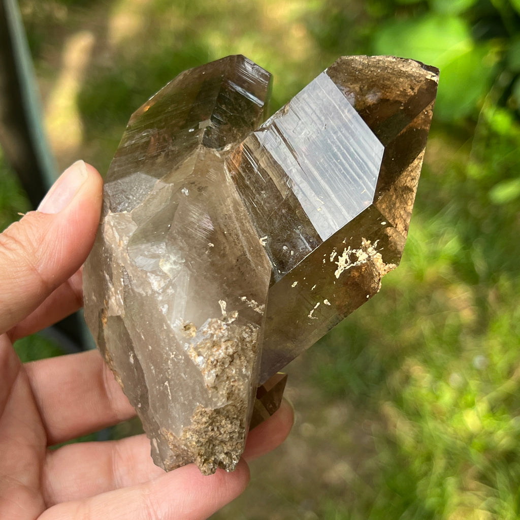 Varf brut cuart fumuriu | Model L8, pietre semipretioase - druzy.ro 5 