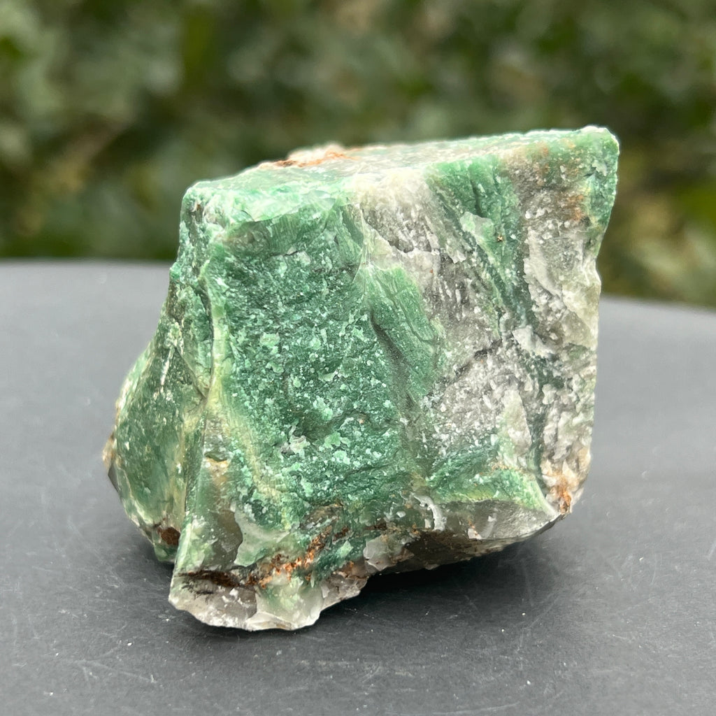 Jad verde piatra bruta model 46, pietre semipretioase - druzy.ro 4 