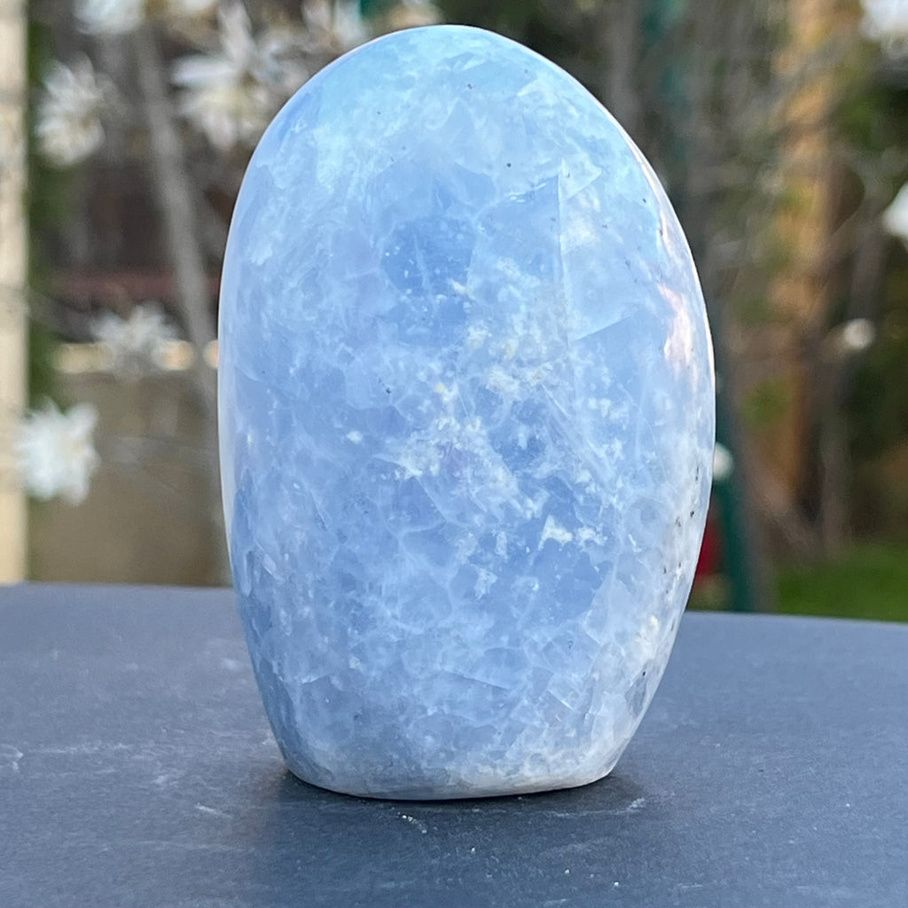 Calcit albastru structura forma libera din Madagascar model 6, druzy.ro, cristale 1