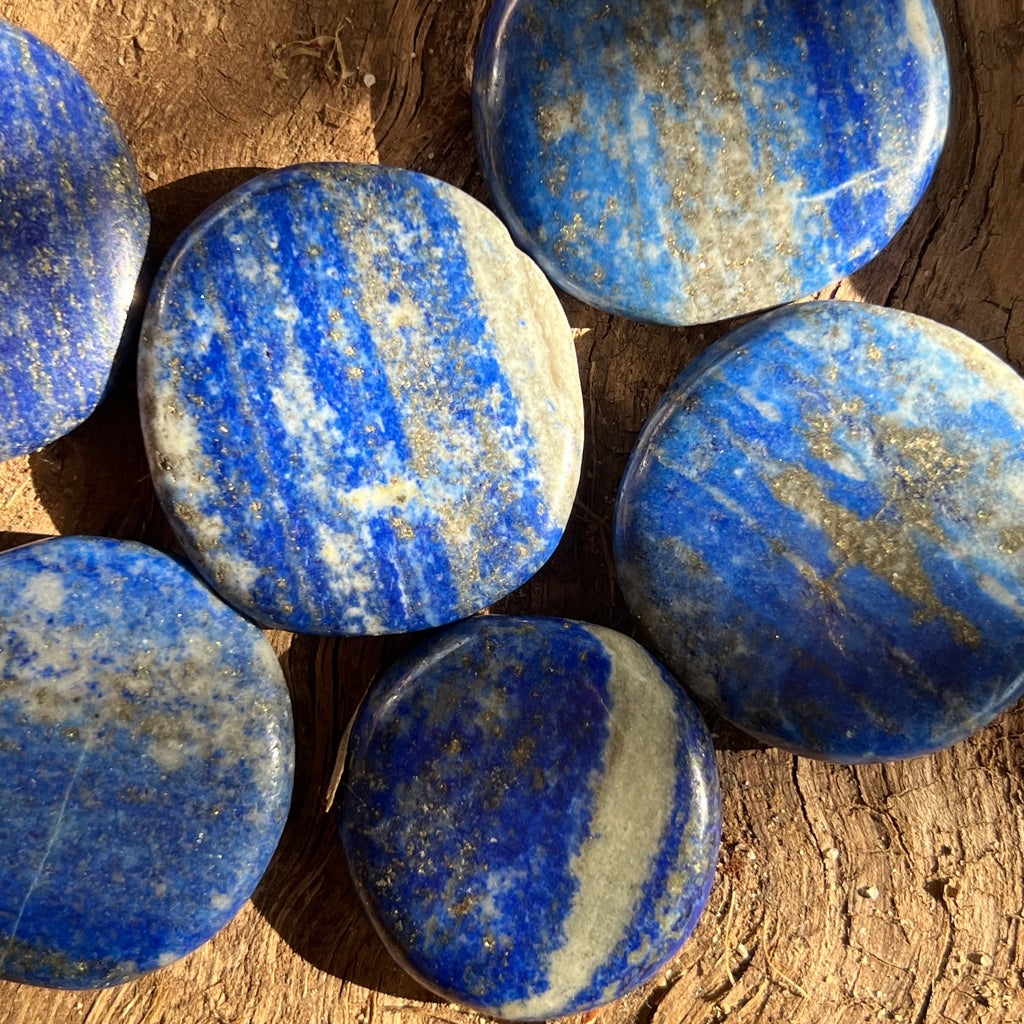 Lapis Lazuli palmstone 4-5 cm, druzy.ro, pietre semipretioase 2