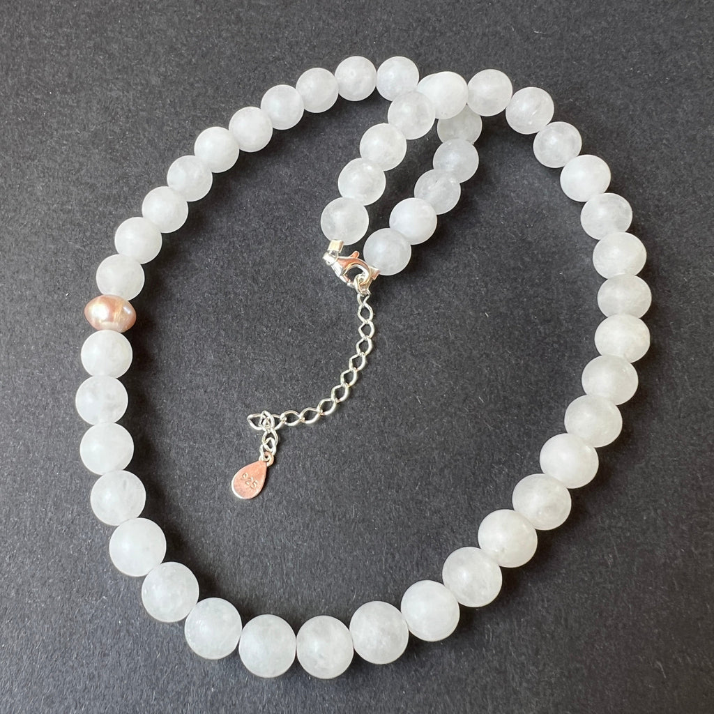 Colier jad alb si perla Purity#39, pietre semipretioase - druzy.ro 1 