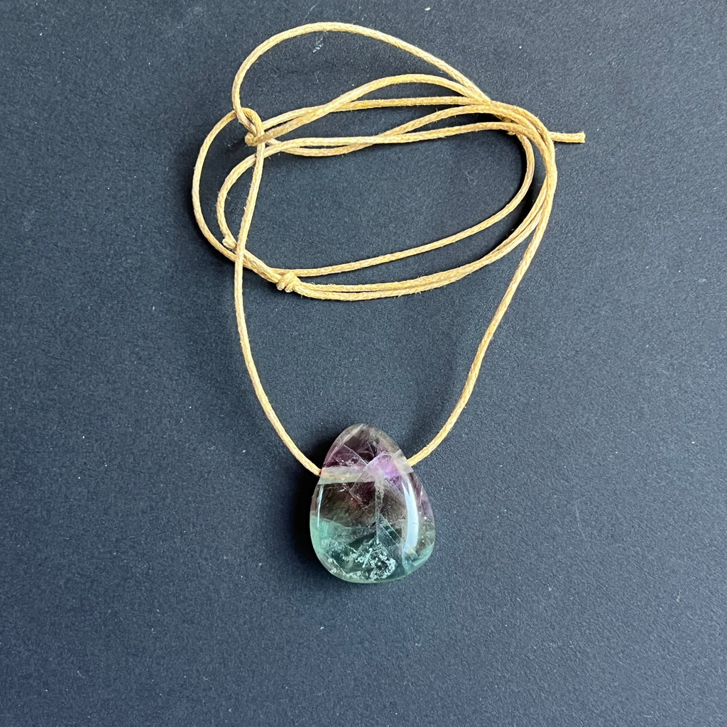 Colier pandantiv fluorit curcubeu DROP, pietre semipretioase - druzy.ro 4 