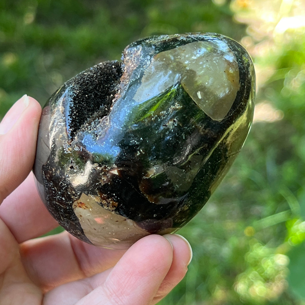 Ou Septaria din Madagascar , piatra dragonului | Model 8, pietre semipretioase - druzy.ro 5 