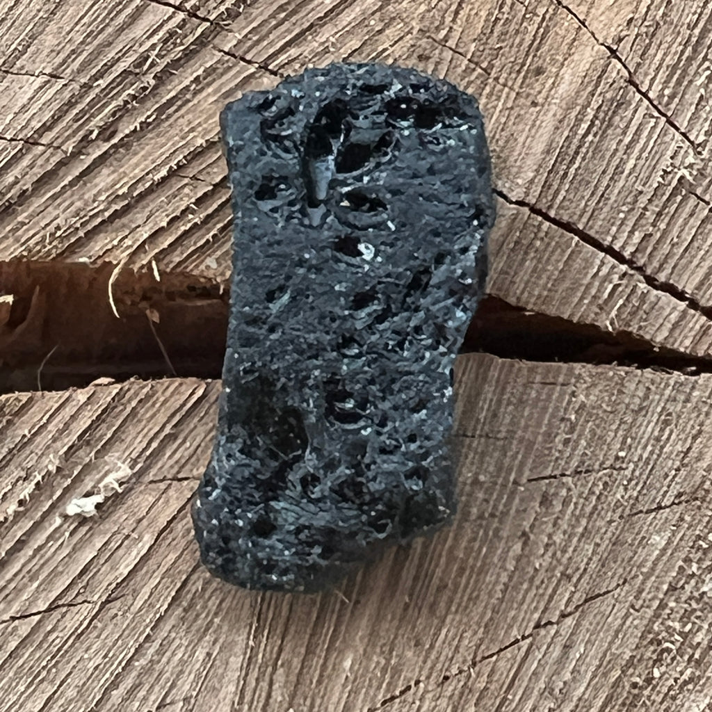 Tectita neagra, meteorit piatra bruta, tektit m1, pietre semipretioase - druzy.ro 2 