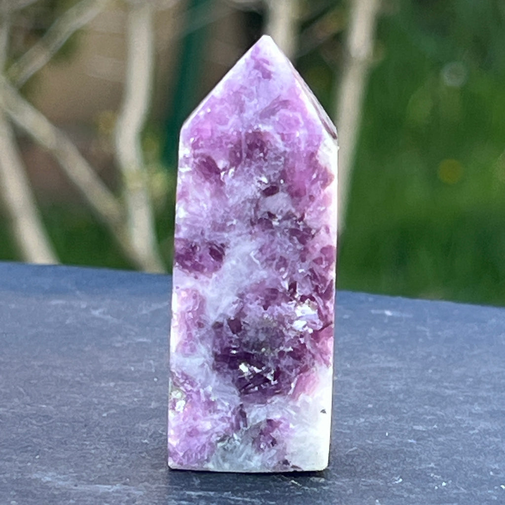 Obelisc lepidolit model 6, pietre semipretioase - druzy.ro 2 