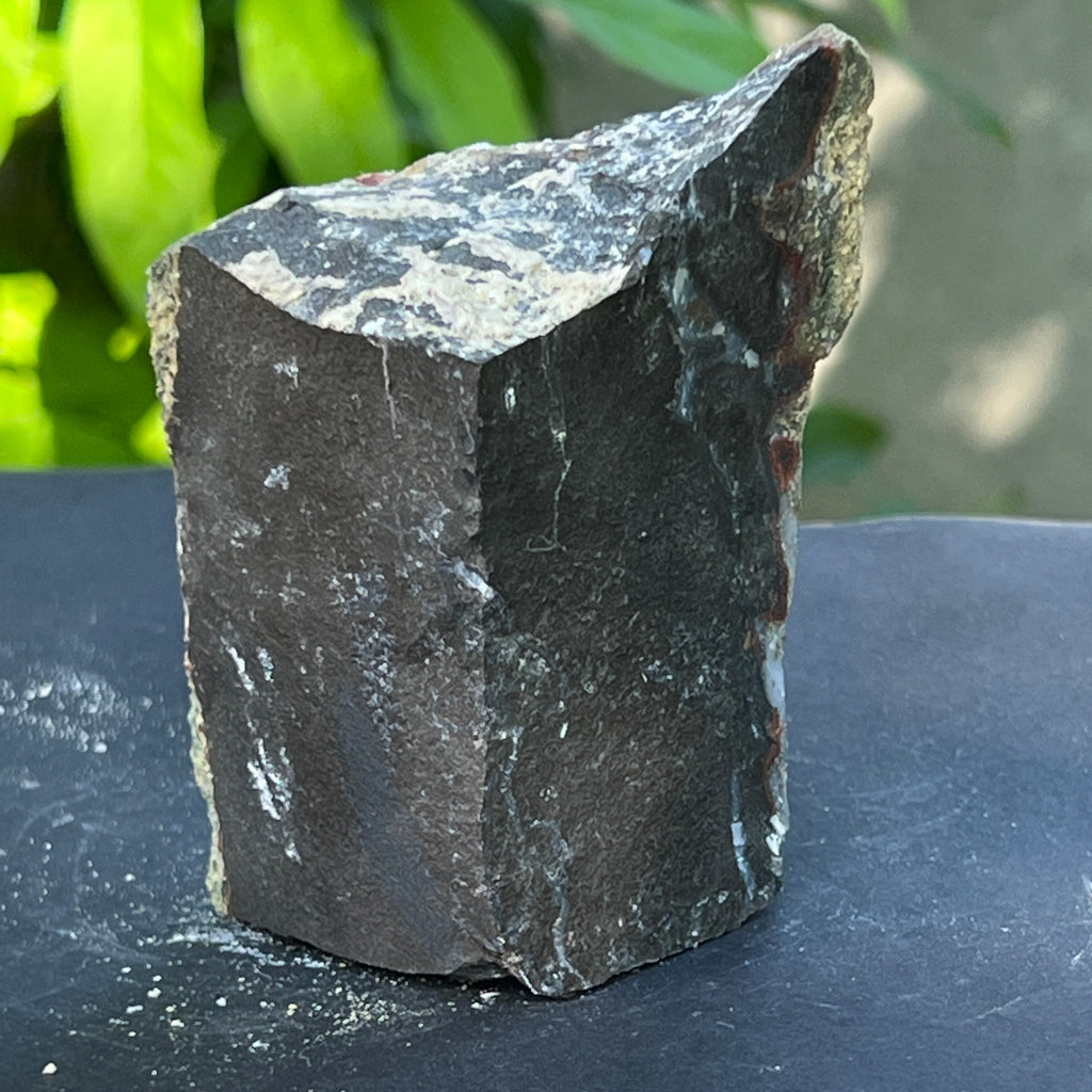 Onix negru piatra bruta India model 6, pietre semipretioase - druzy.ro 1 