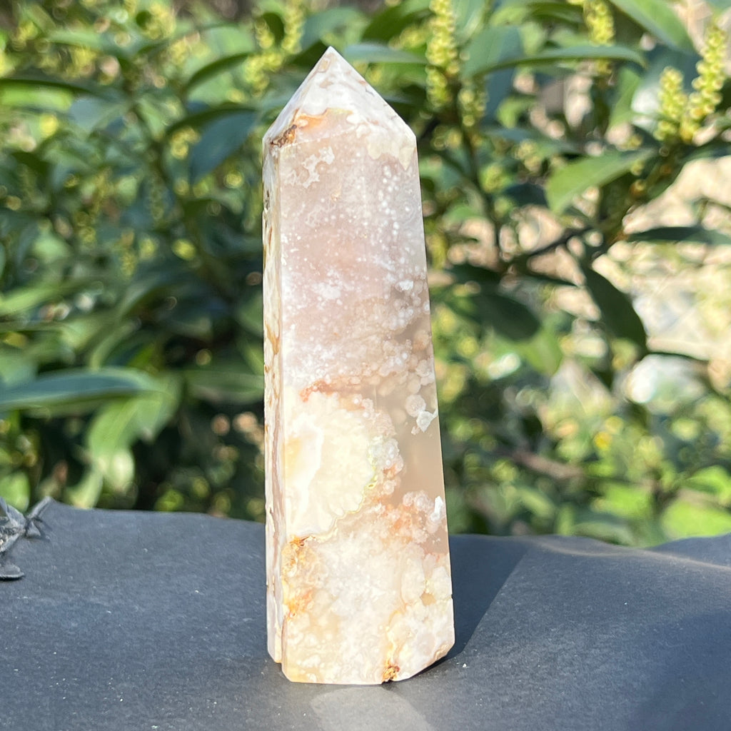 Obelisc agat coral floare model 3, pietre semipretioase - druzy.ro 3 
