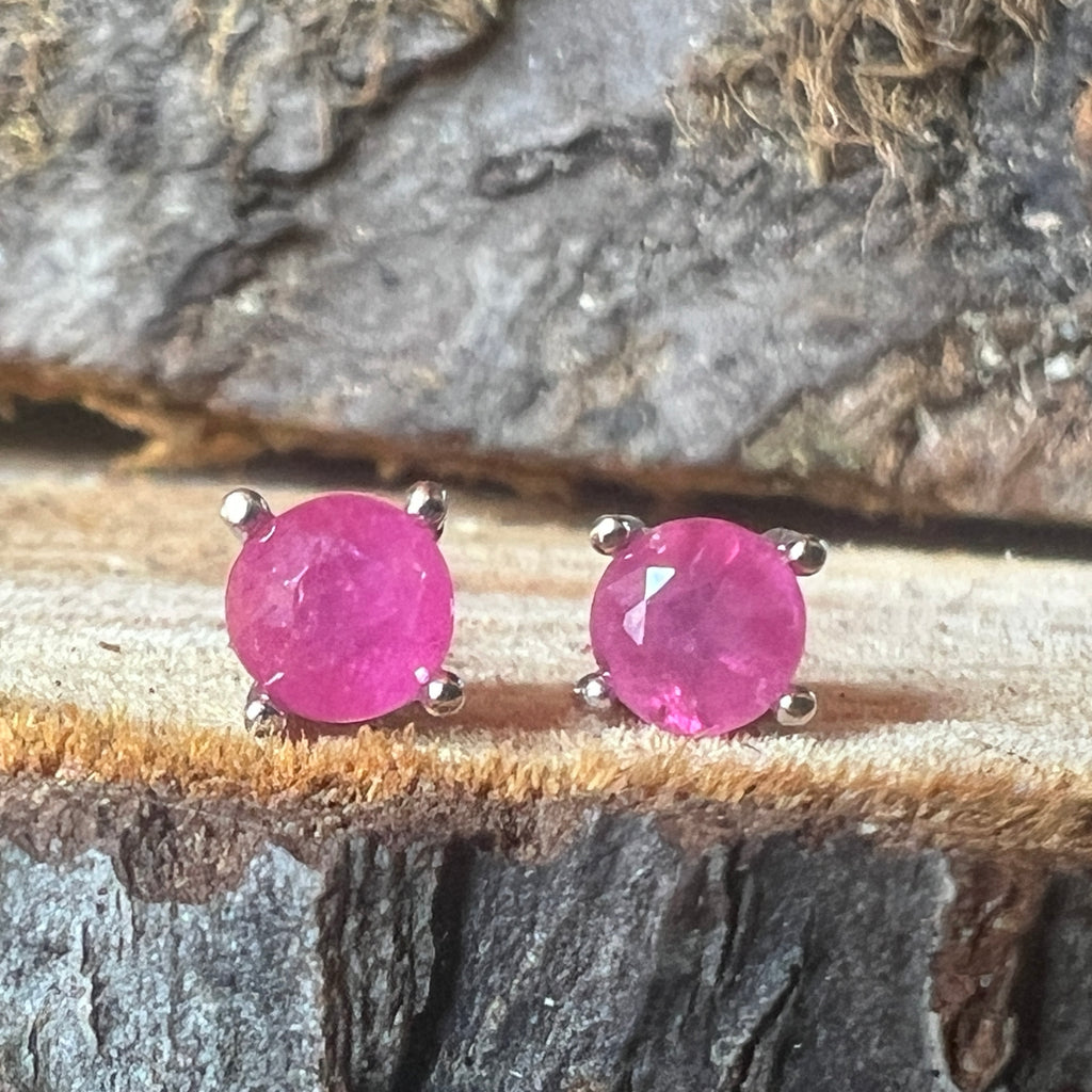 Cercei stud argint rubin 4 mm, pietre semipretioase - druzy.ro 3 