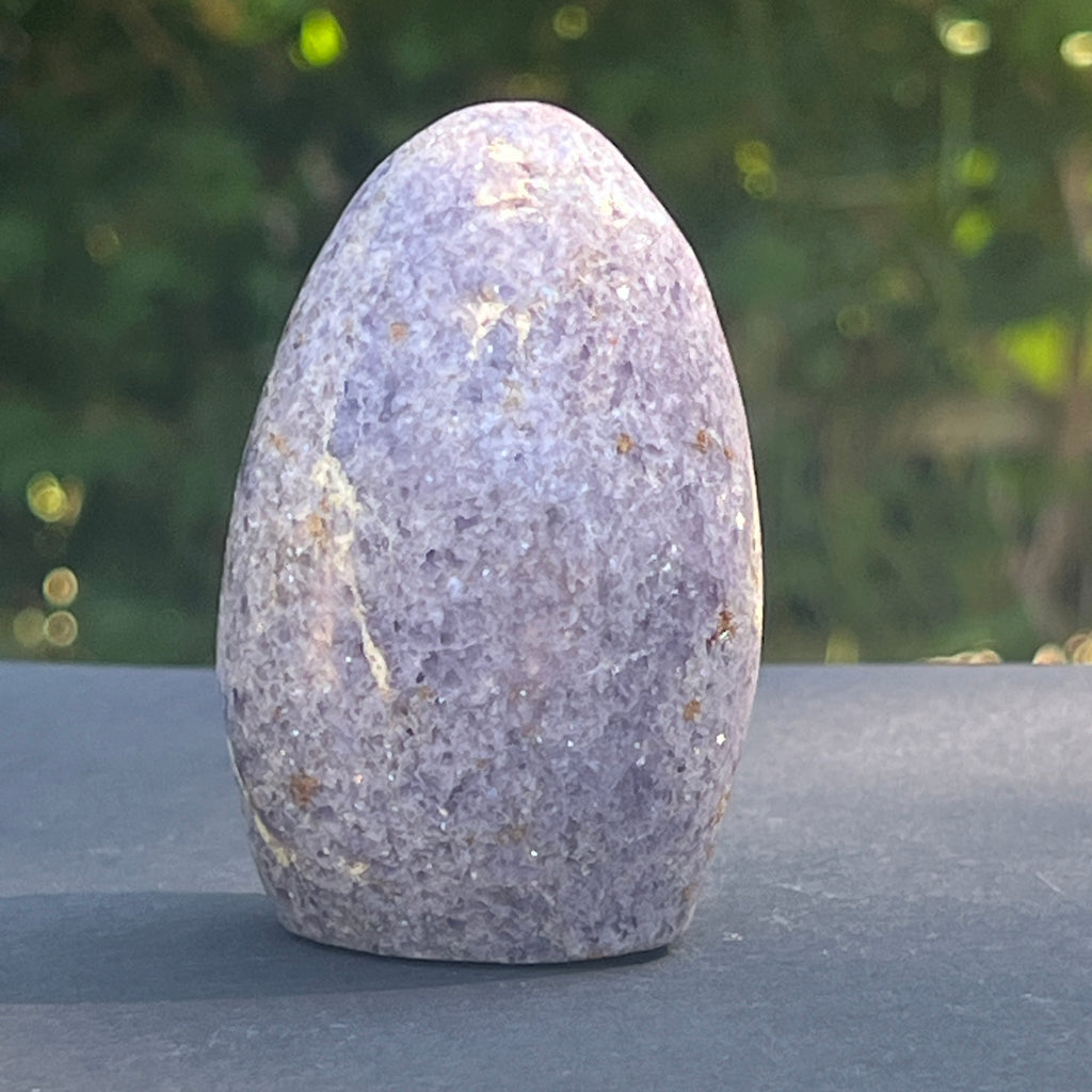 Sculptura Lepidolit forma libera | Model 2, pietre semipretioase - druzy.ro 3 