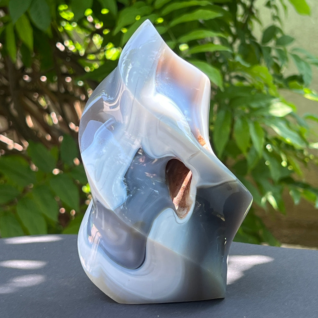 Sculptura forma flacara din agat m5, pietre semipretioase - druzy.ro 1 