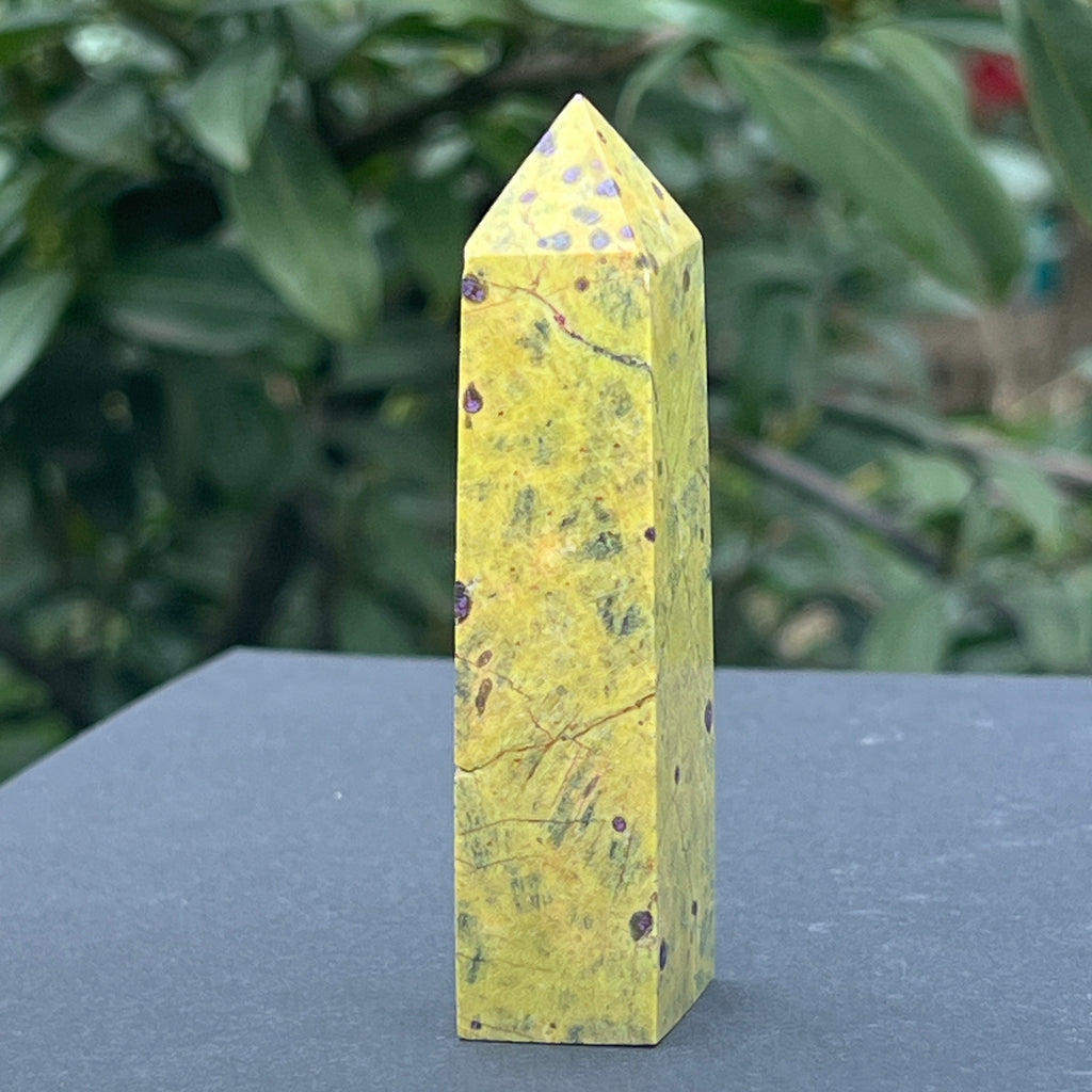 Obelisc atlantisit (stichtit, serpentin) model 2, pietre semipretioase - druzy.ro 4 