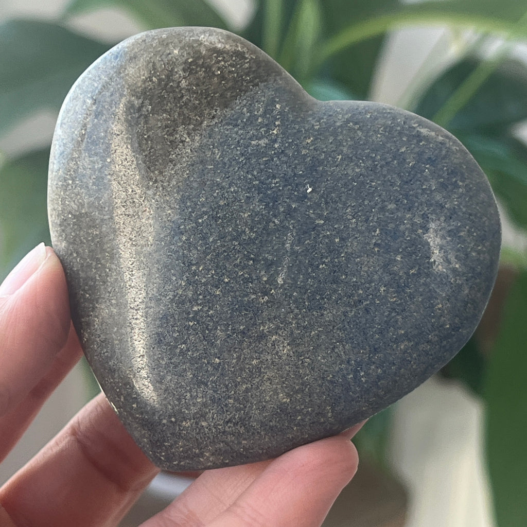 Inima lazulit din Madagascar | Model 2, pietre semipretioase - druzy.ro 2 