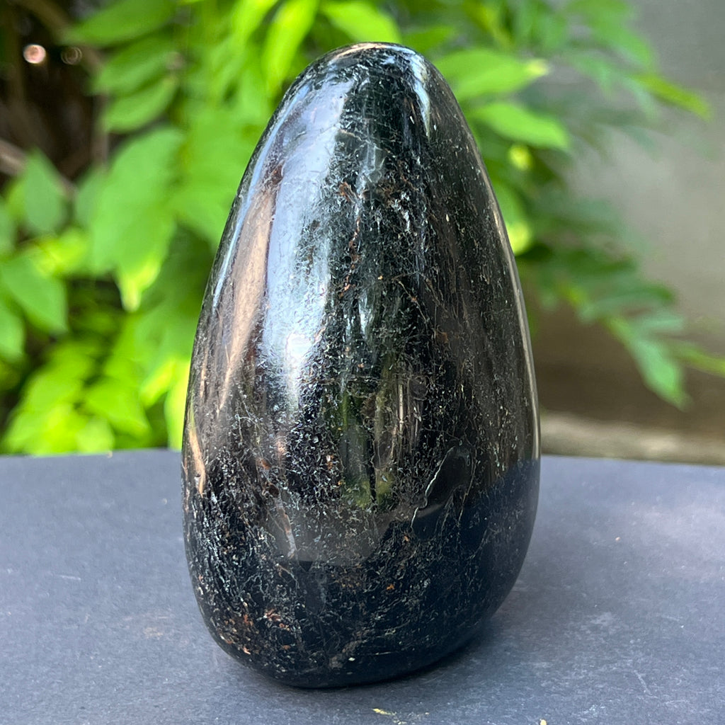Turmalina neagra structura forma libera model 4a/4 din Madagascar, pietre semipretioase - druzy.ro 2 