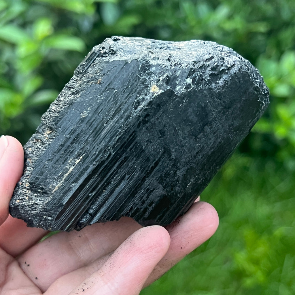 Turmalina neagra piatra bruta L15, pietre semipretioase - druzy.ro 9 