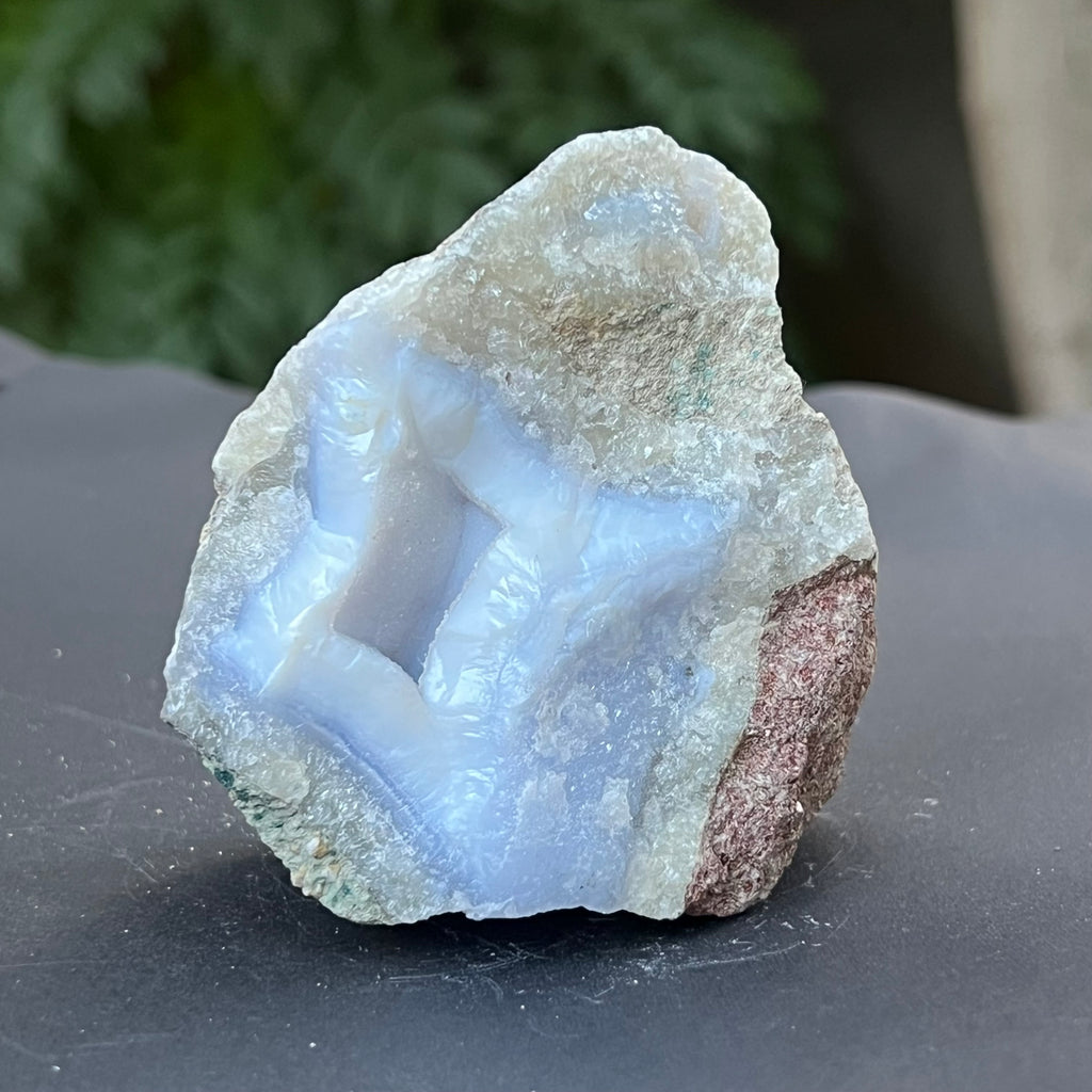 Calcedonie albastra /blue lace/ agat albastru piatra bruta m17, druzy.ro, pietre semipretioase 1