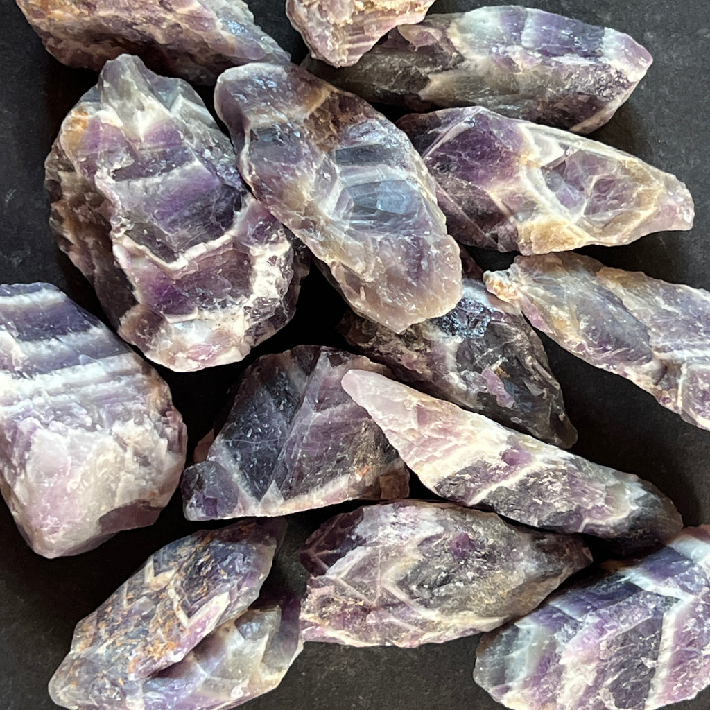 Ametist chevron piatra bruta/ varf, pietre semipretioase - druzy.ro 9 