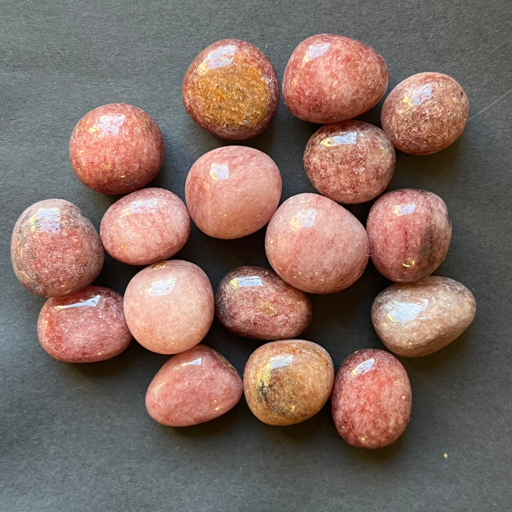 Cuart capsuna piatra rulata, pietre semipretioase - druzy.ro 2 