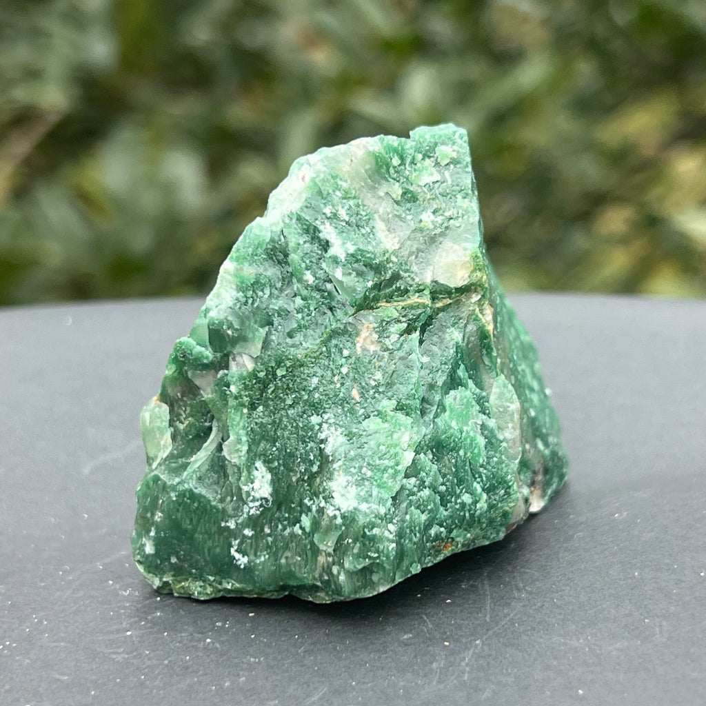 Jad verde piatra bruta model 36, pietre semipretioase - druzy.ro 5 