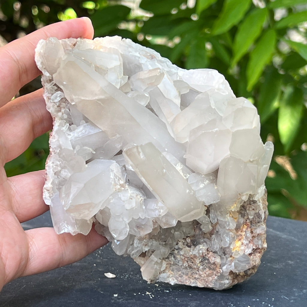 Floare de mina, cluster cuart ICY | Model 9, pietre semipretioase - druzy.ro 2 