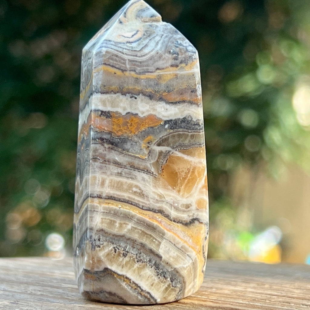 Turn/obelisc jasp albina model 1.4, druzy.ro, cristale 1