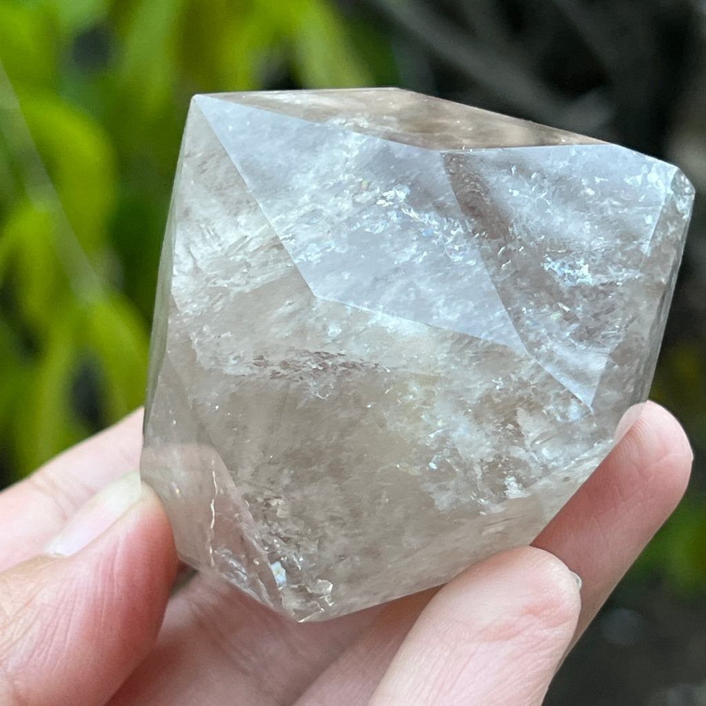 Cuart fumuriu forma diamant model 5, pietre semipretioase - druzy.ro 1 