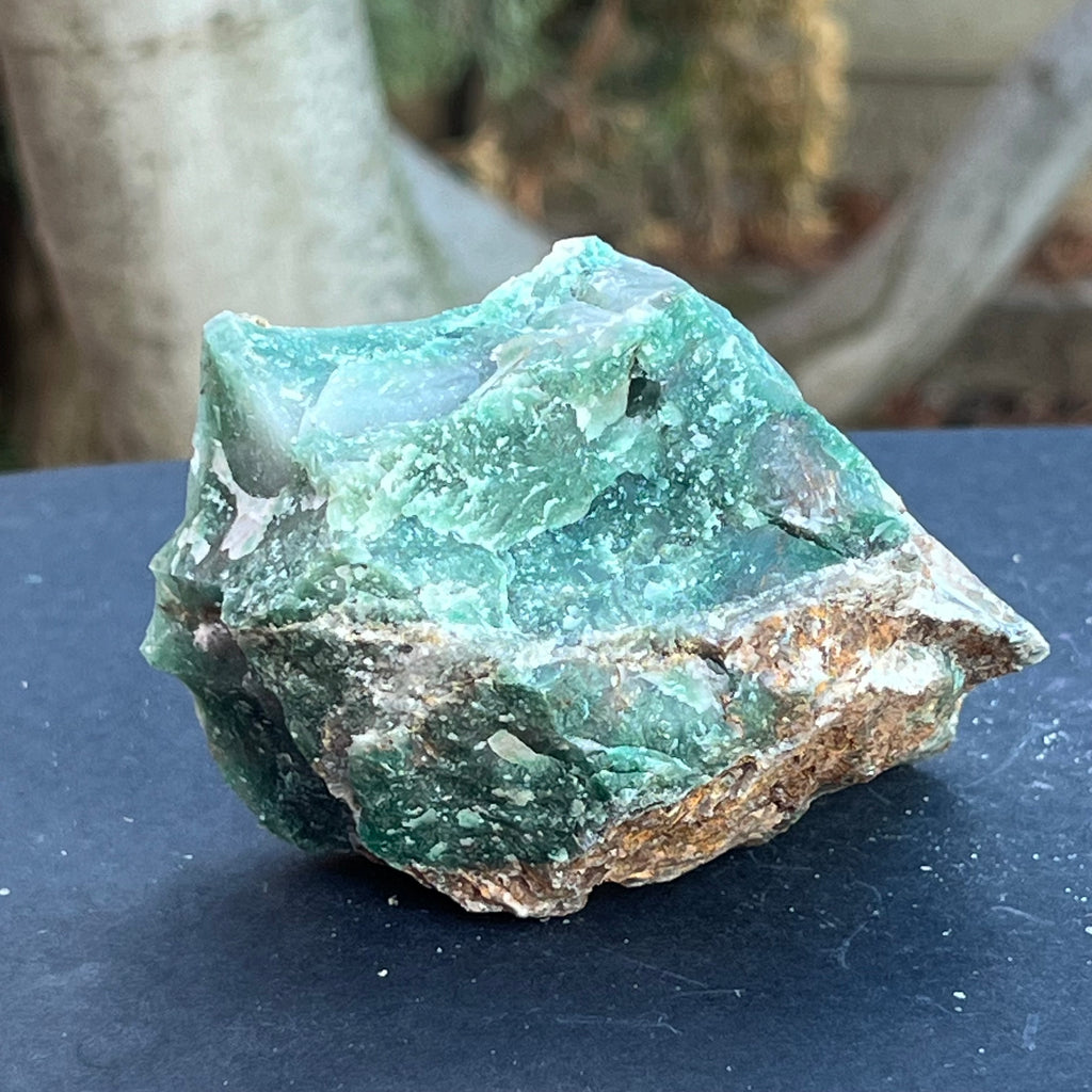 Jad verde piatra bruta m38, druzy.ro, cristale 3