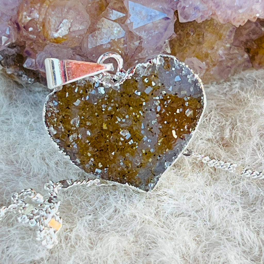 Pandantiv inima agat druzy placat cu argint din Brazilia model 2, druzy.ro, cristale 1