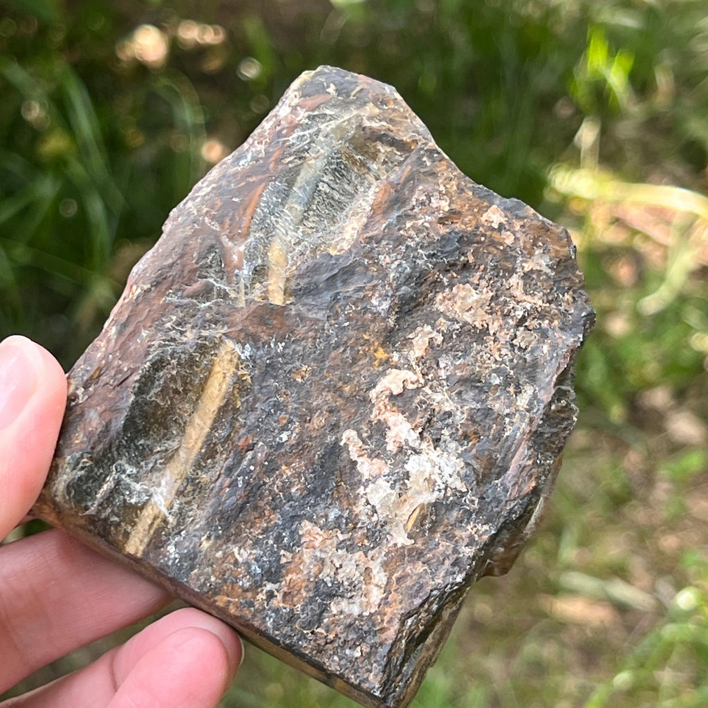 Ochi de tigru piatra bruta model 6, pietre semipretioase - druzy.ro 3 
