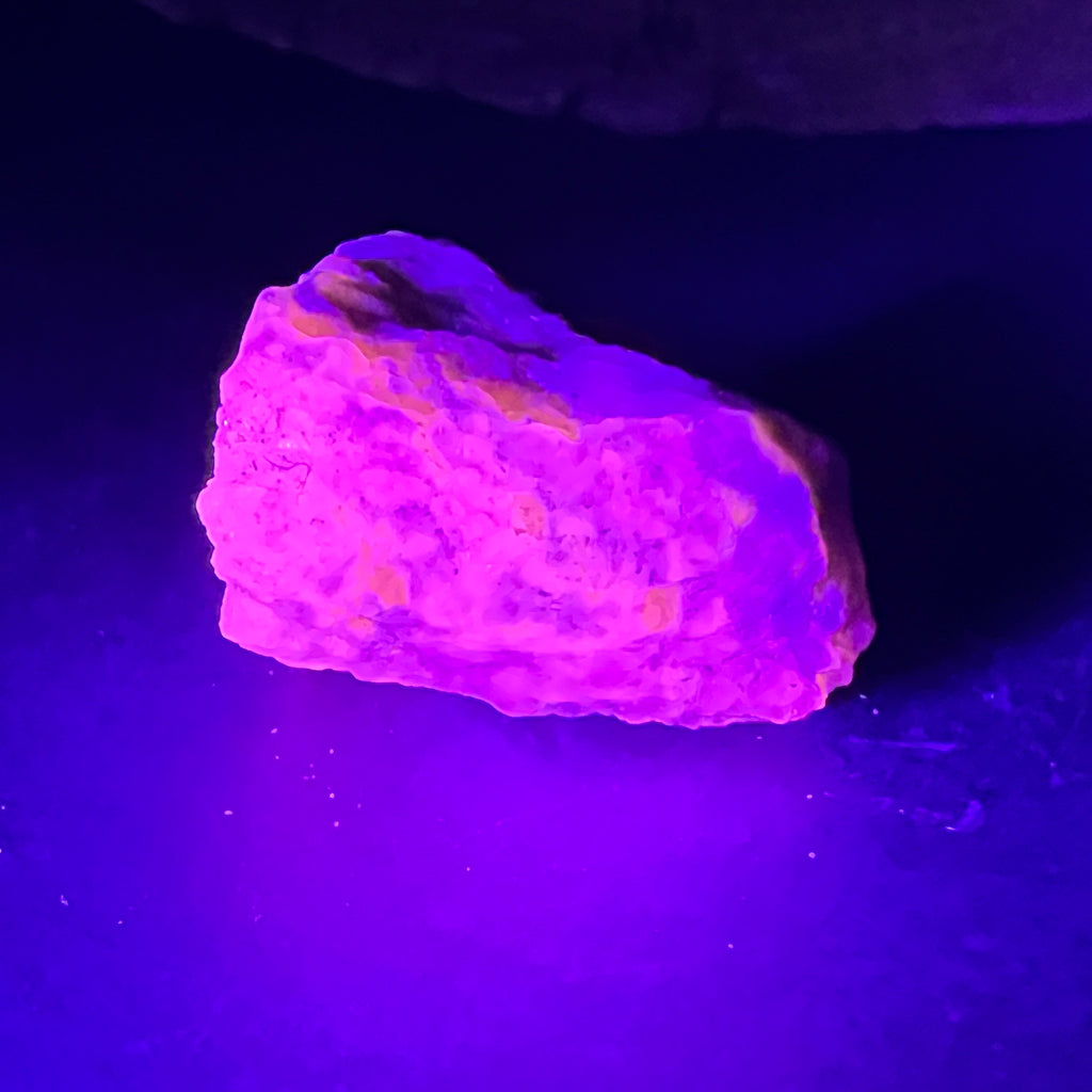 Hackmanit mov Uv reactive piatra bruta m1, pietre semipretioase - druzy.ro 1 