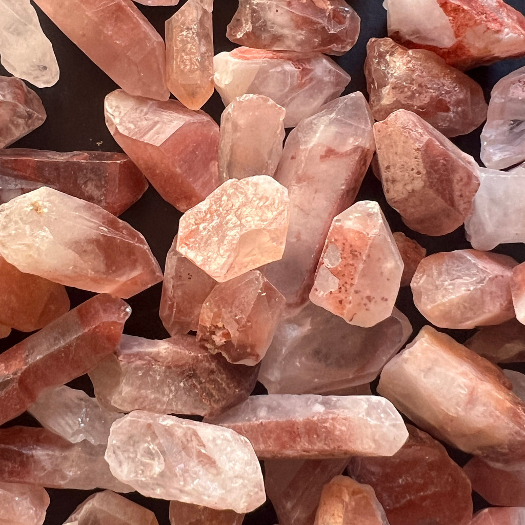 Varf brut cuart rosu hematoid - calitate B, pietre semipretioase - druzy.ro 2 