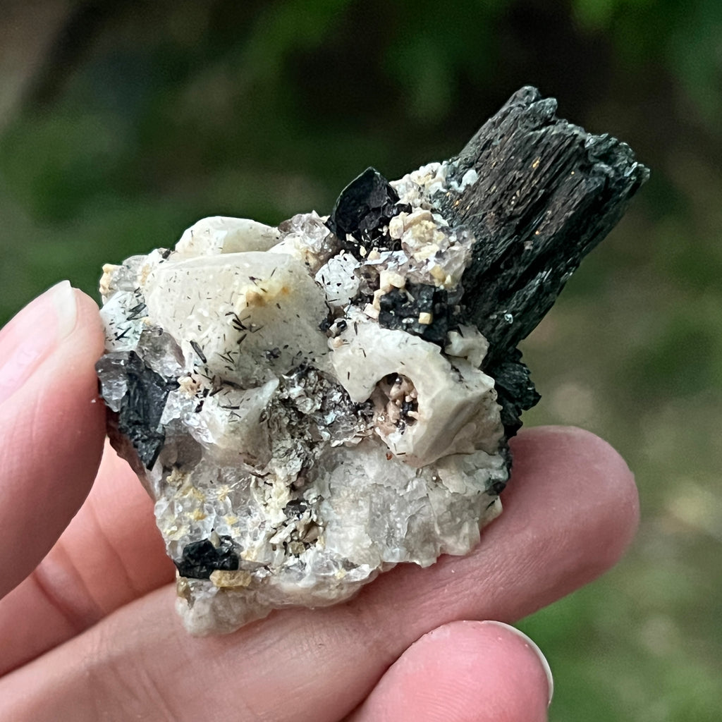 Cluster egirin mini cuart fumuriu/negru Zomba m7, pietre semipretioase - druzy.ro 6 