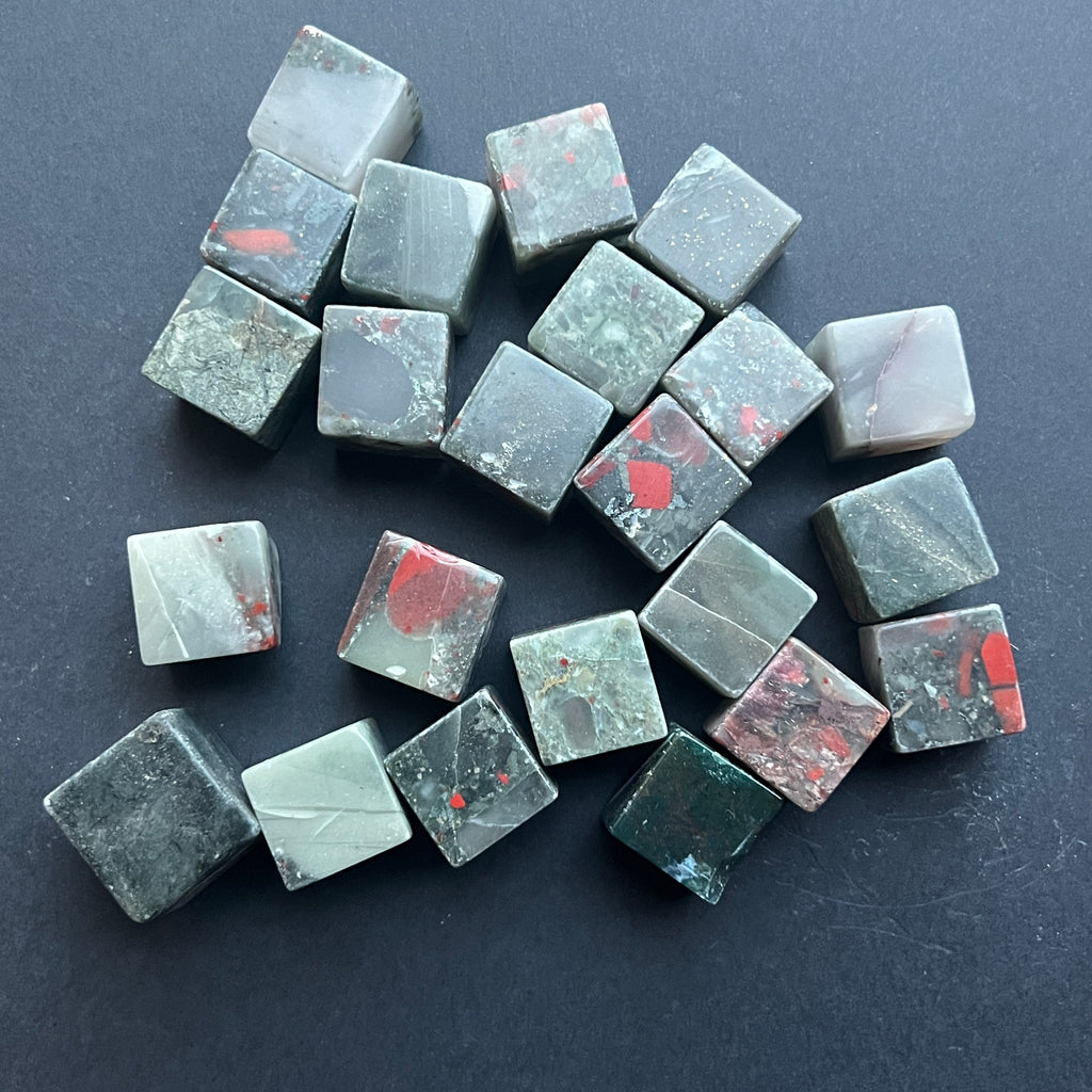 Seftonit rulat cubic, pietre semipretioase - druzy.ro 5 