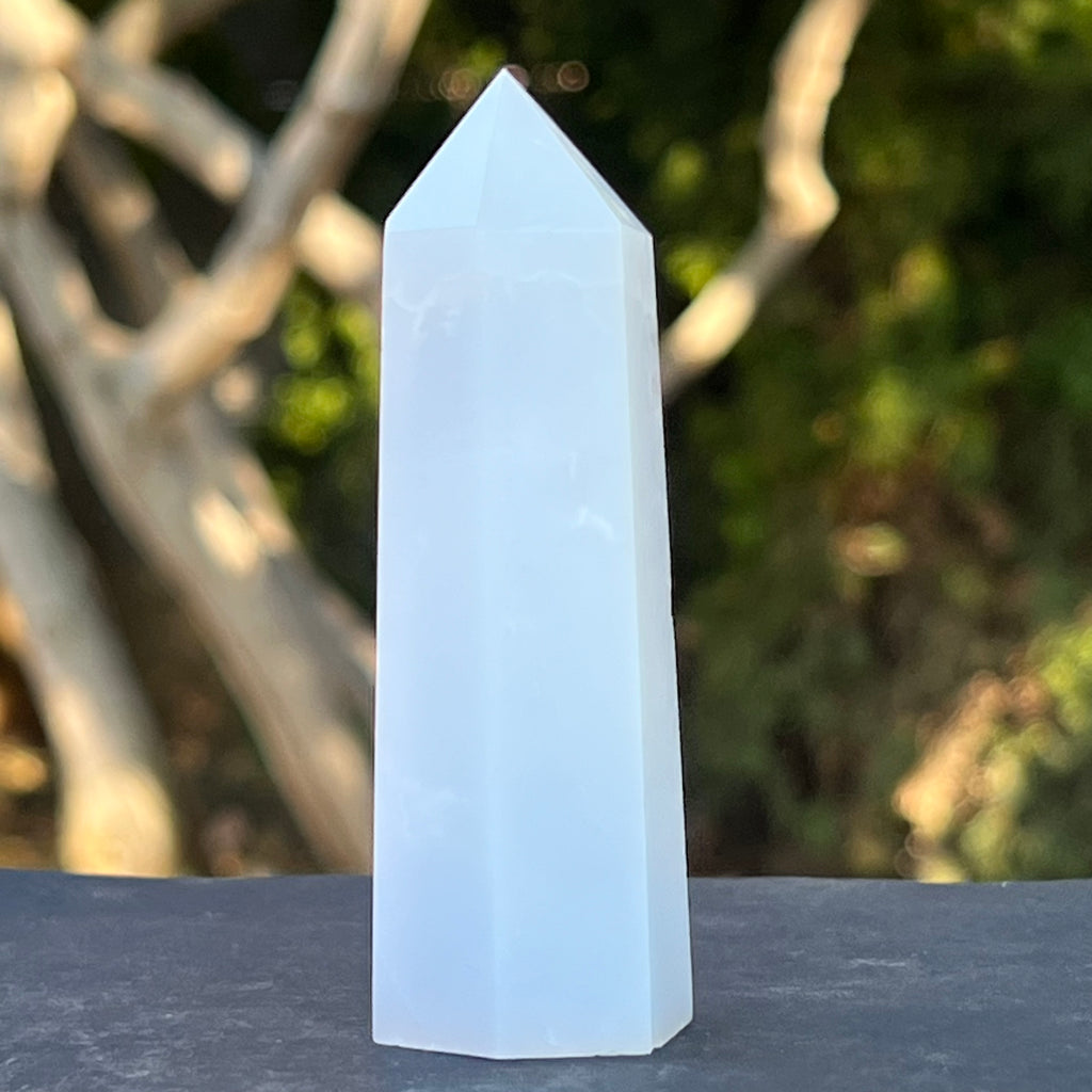 Obelisc calcedonie albastra model 1, druzy.ro, cristale 7