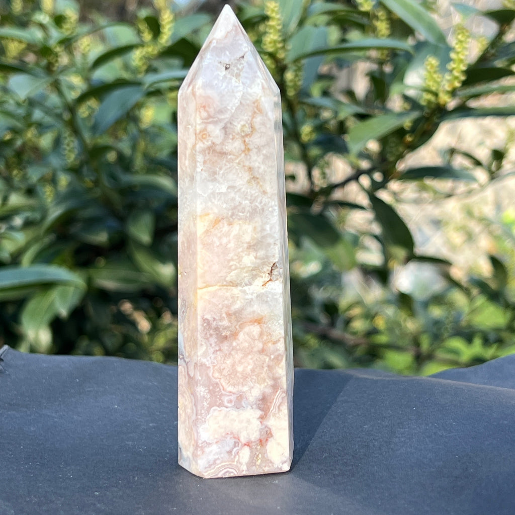 Obelisc agat coral floare model 2, pietre semipretioase - druzy.ro 3 