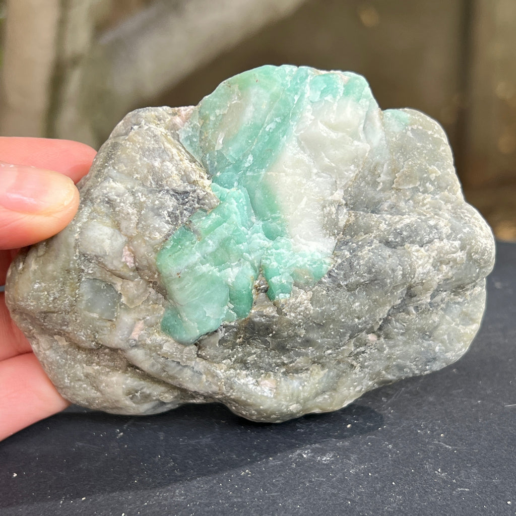 Smarald in matrice Columbia m17, pietre semipretioase - druzy.ro 2 