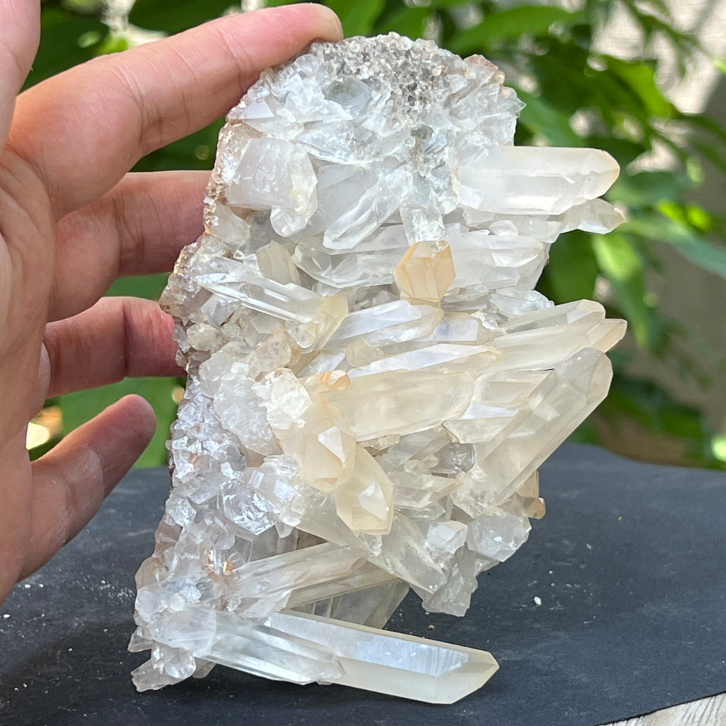 Floare de mina, cluster cuart ICY | Model 11, pietre semipretioase - druzy.ro 1 