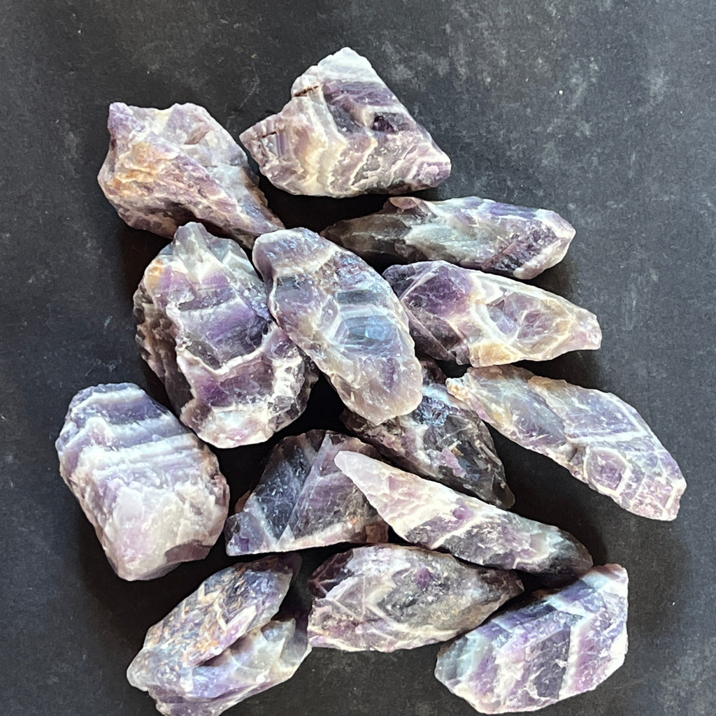 Ametist chevron piatra bruta/ varf, pietre semipretioase - druzy.ro 4 